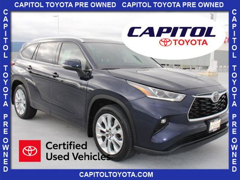 Certified 2022 Toyota Highlander Limited image 1