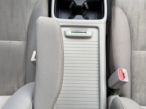 Used 2014 Honda CR-V LX image 13