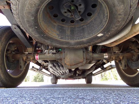 Used 2013 Ford F150 Lariat w/ Luxury Equipment Group image 13