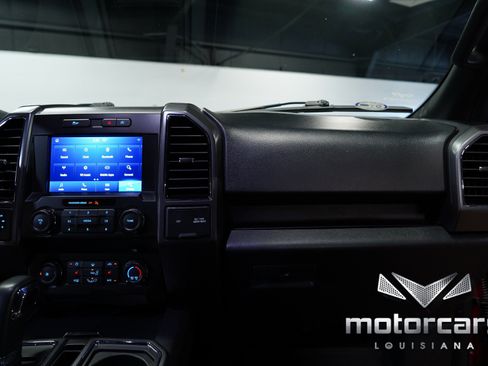 Used 2019 Ford F150 XLT w/ Equipment Group 302A Luxury AWD/4WD image 34