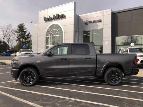 New 2026 RAM 1500 4x4 Crew Cab image 11