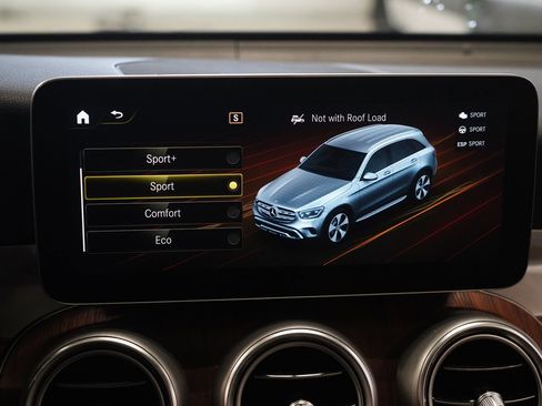 Certified 2022 Mercedes-Benz GLC 300 4MATIC image 22