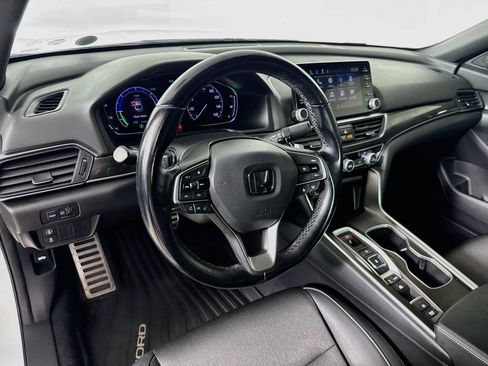 Used 2022 Honda Accord Sport image 8