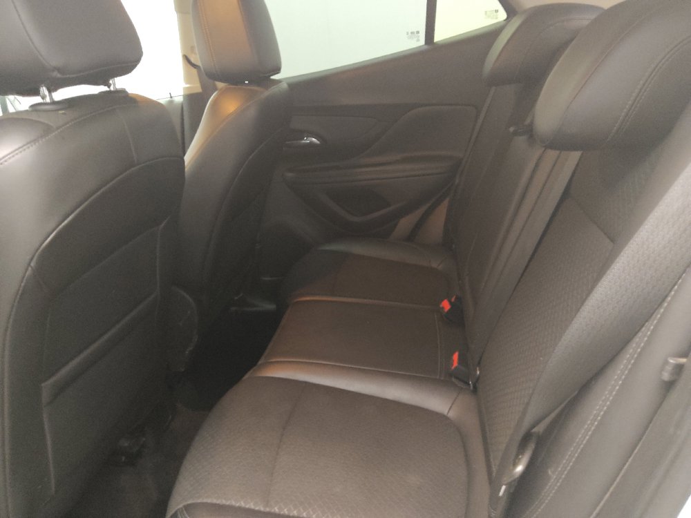 Used 2020 Buick Encore Preferred FWD image 18