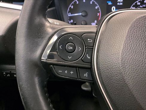 Used 2023 Toyota Corolla SE image 18