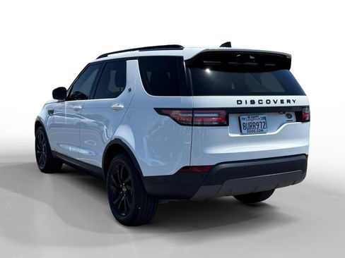 Used 2017 Land Rover Discovery HSE AWD/4WD image 3