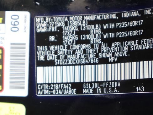 Used 2017 Toyota Sienna L image 36