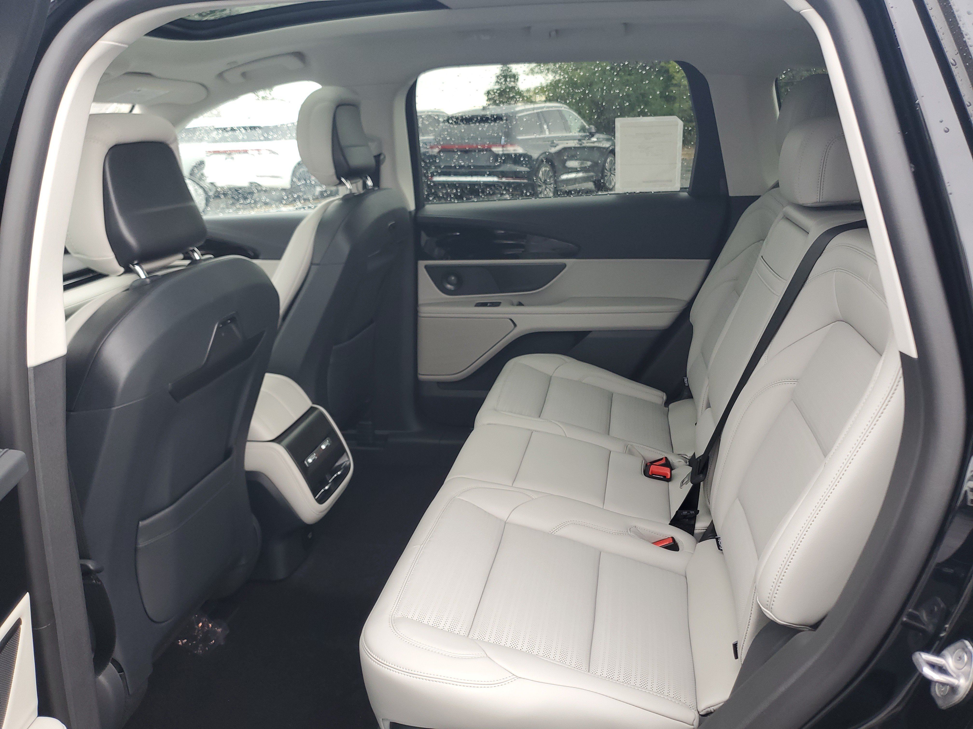 New 2026 Lincoln Nautilus Reserve w/ Jet Appearance Package AWD/4WD image 28