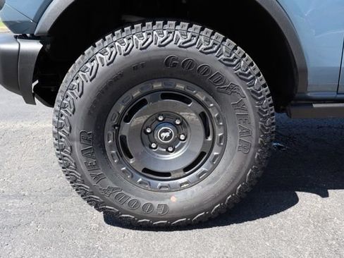 New 2025 Ford Bronco Badlands w/ Sasquatch Package AWD/4WD image 56