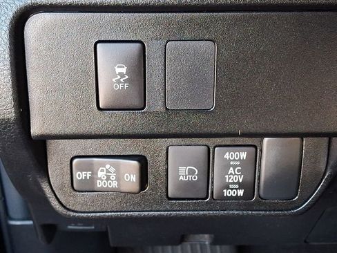 Used 2023 Toyota Tacoma TRD Off-Road image 24