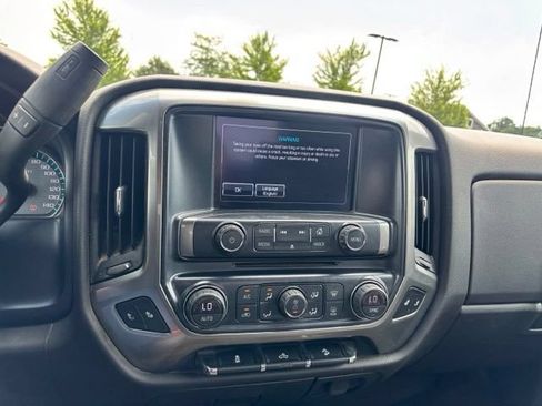 Used 2018 Chevrolet Silverado 1500 LT w/ All Star Edition AWD/4WD image 12