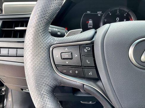 Used 2023 Lexus ES 350 F Sport w/ Accessory Package (Z2) FWD image 21