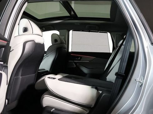Used 2026 Acura MDX SH-AWD w/ Advance Package image 15