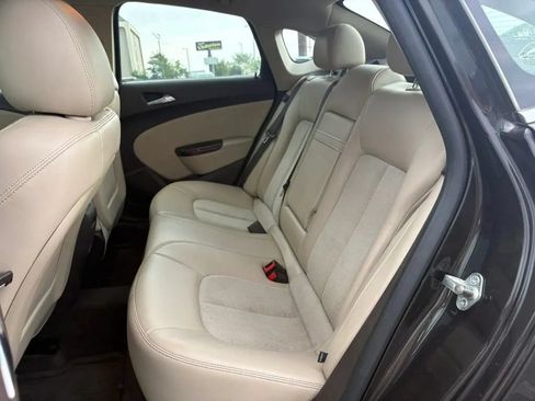 Used 2014 Buick Verano FWD image 18