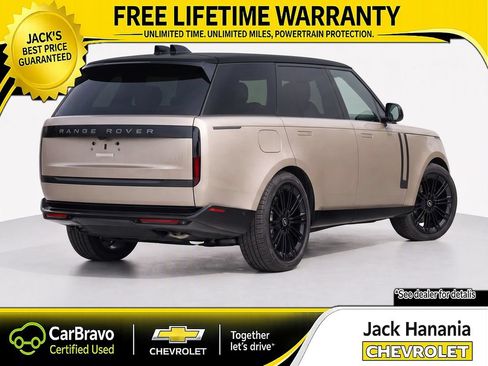 Used 2024 Land Rover Range Rover SE AWD/4WD image 4