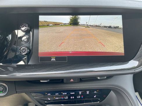Used 2023 Buick Envision Essence FWD image 23