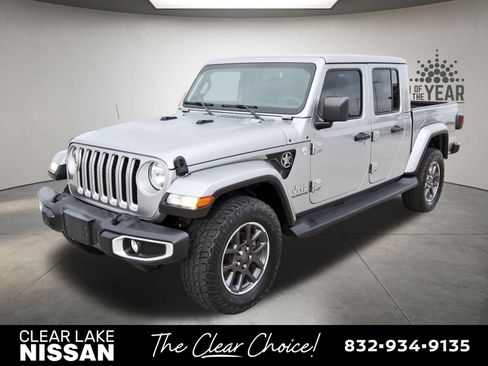 Used 2021 Jeep Gladiator Overland w/ Popular Equipment Package image 3