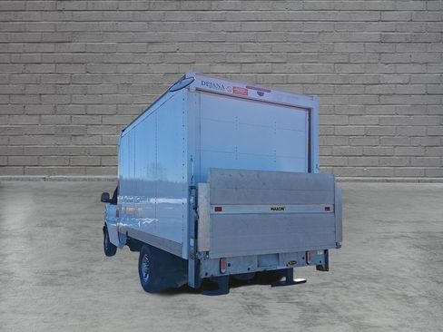 Used 2023 Chevrolet Express 3500 RWD image 9