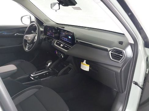 New 2026 Chevrolet TrailBlazer LT w/ LT Cold Weather Package image 29