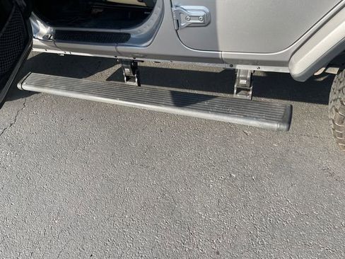 Used 2019 Jeep Wrangler Unlimited Rubicon image 11