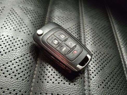 Used 2019 Buick Cascada Premium image 32