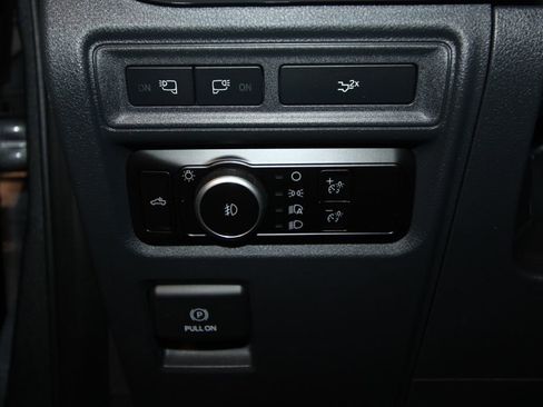 Used 2023 Ford F150 XLT w/ Equipment Group 302A High image 9