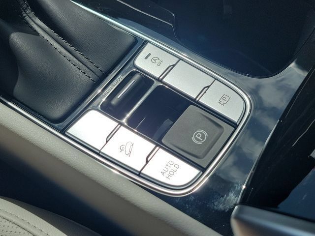 New 2026 Hyundai Tucson SEL Plus FWD image 17