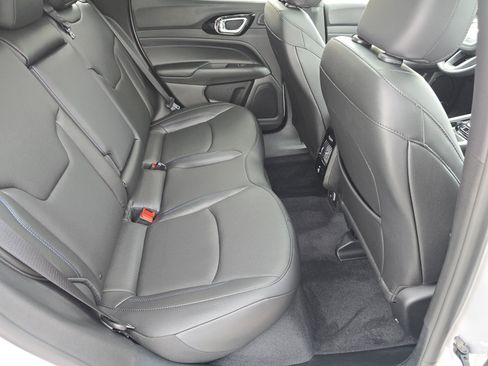 New 2025 Jeep Compass Limited w/ High Altitude Package image 25