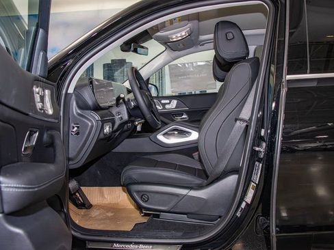 Used 2026 Mercedes-Benz GLS 450 4MATIC image 20