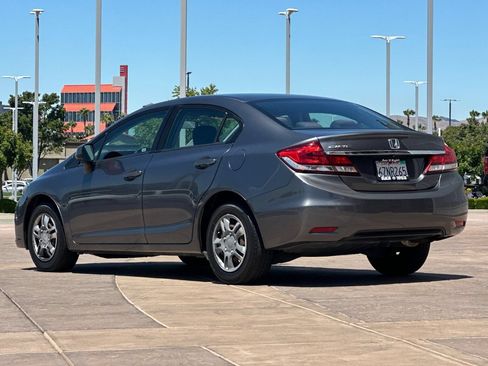 Used 2013 Honda Civic LX image 6