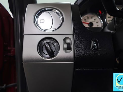 Used 2004 Ford F150 Lariat image 21