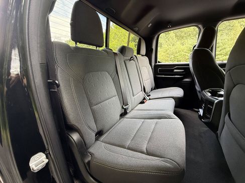 Used 2021 RAM 1500 Big Horn AWD/4WD image 36