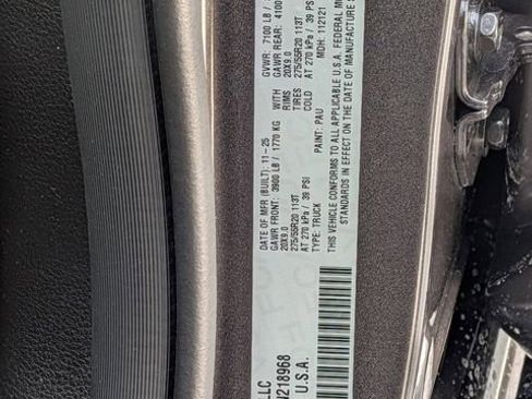 New 2026 RAM 1500 4x4 Crew Cab image 29