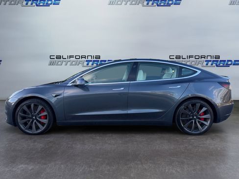 Used 2020 Tesla Model 3 Performance image 8