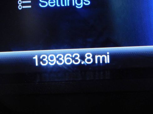 Used 2016 Ford C-MAX SE image 9