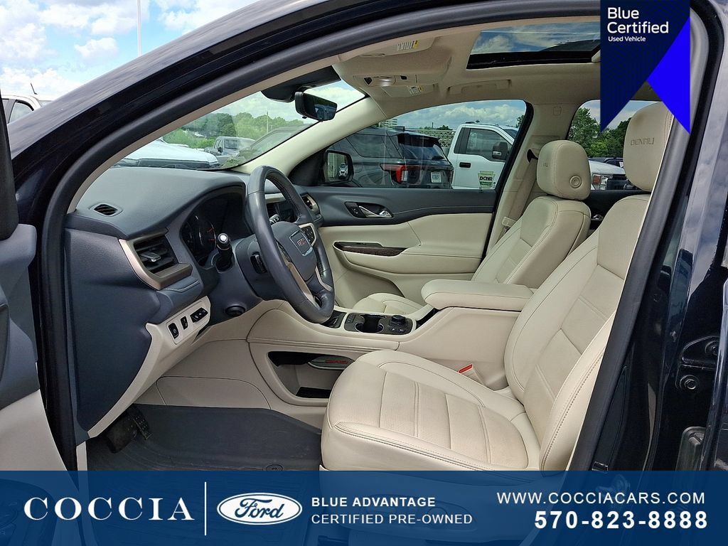 Used 2021 GMC Acadia Denali w/ Denali Technology Package AWD/4WD image 13