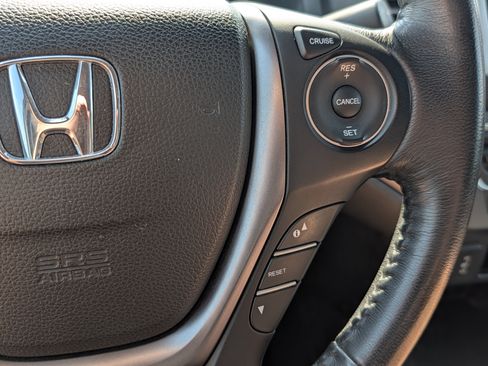 Used 2017 Honda Ridgeline RTL-T image 28