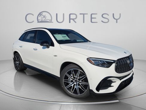 Certified 2026 Mercedes-Benz GLC 43 AMG 4MATIC image 8