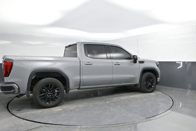 Used 2024 GMC Sierra 1500 Elevation AWD/4WD image 2