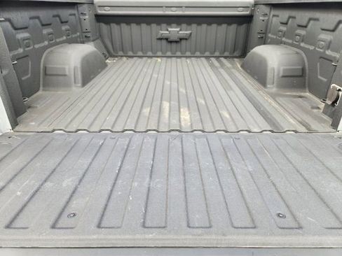 Used 2025 Chevrolet Silverado 1500 RST AWD/4WD image 32