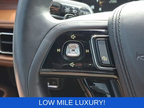 Used 2021 Lincoln Aviator Reserve w/ Equipment Group 202A AWD/4WD image 25