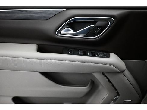Used 2022 GMC Yukon SLT w/ SLT Luxury Package AWD/4WD image 8