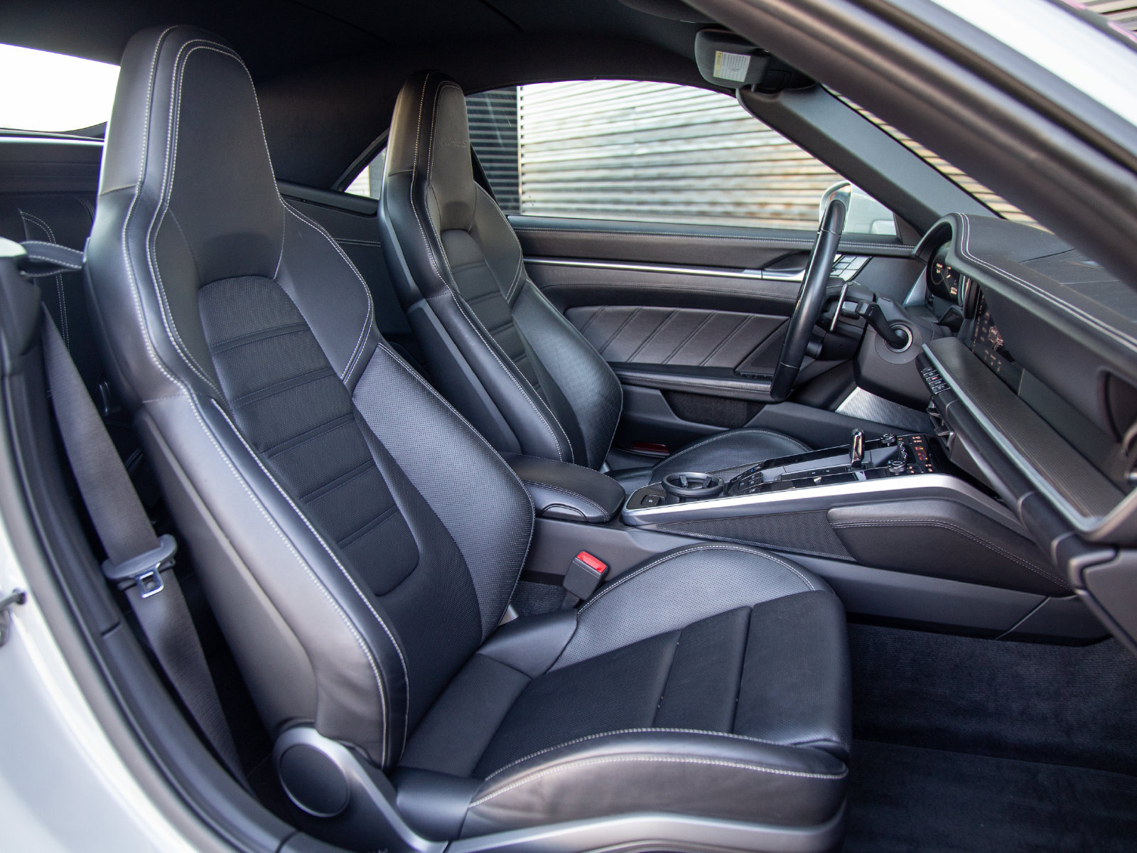 Certified 2021 Porsche 911 Turbo S AWD/4WD image 26