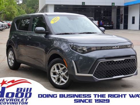 Used 2025 Kia Soul LX image 1