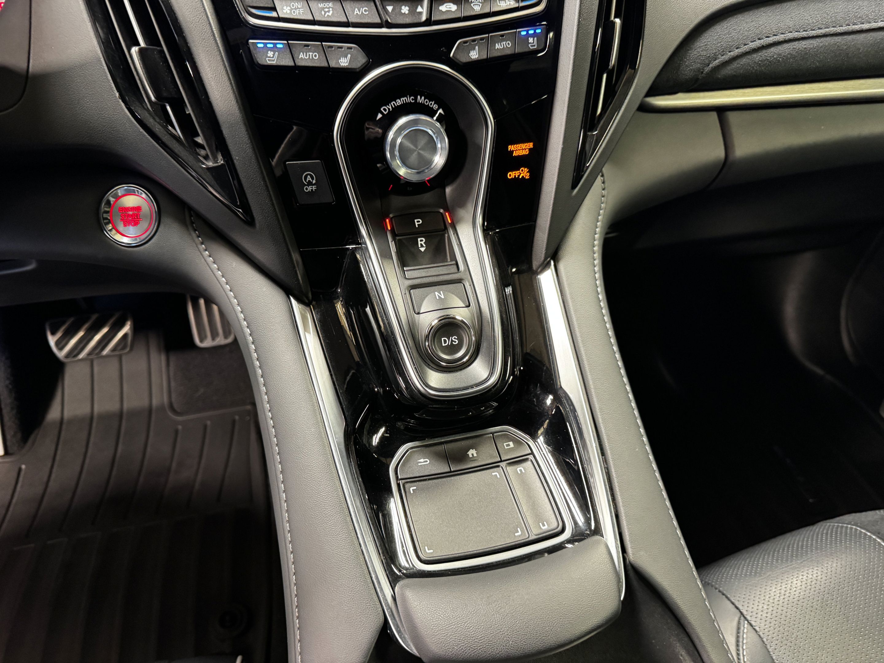 Used 2020 Acura RDX w/ Advance Package FWD image 29