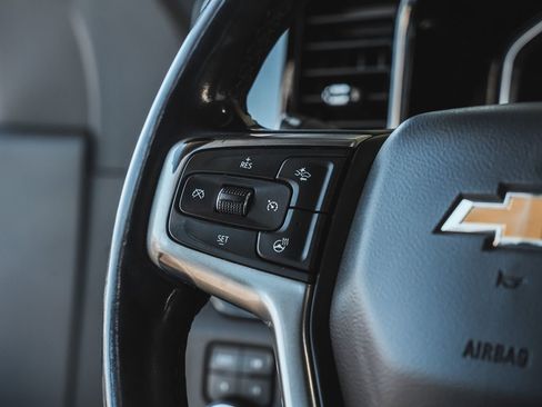 Used 2024 Chevrolet Silverado 2500 LT image 25