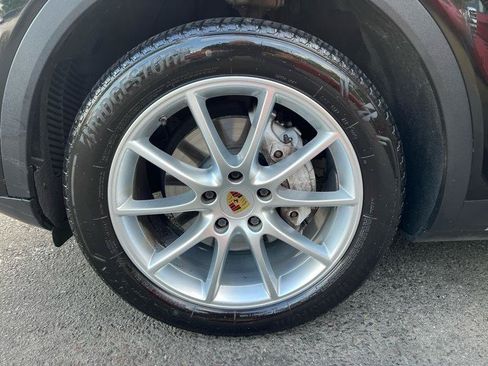 Used 2020 Porsche Cayenne AWD/4WD image 28