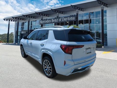 Used 2026 GMC Terrain Denali image 6