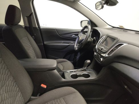 Used 2021 Chevrolet Equinox LT image 21
