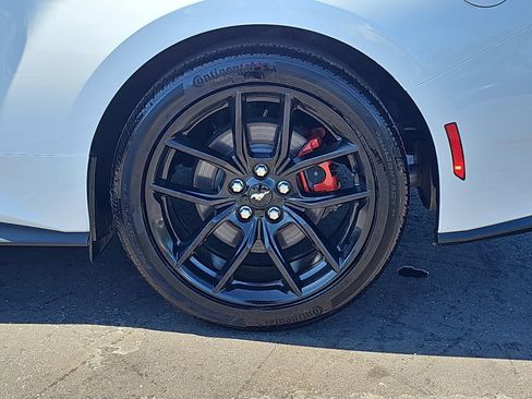 Used 2024 Ford Mustang Coupe image 32